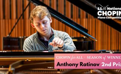 Front facing image of Anthony Ratinov playing the piano